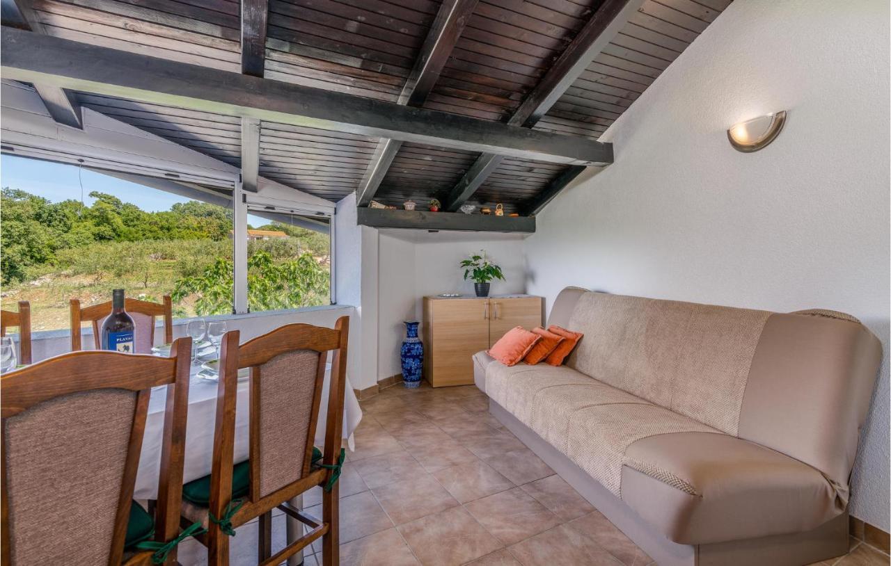 Amazing Apartment In Zupanje With Wifi ภายนอก รูปภาพ